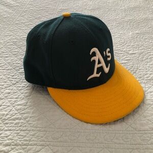 Y2K Oakland A’s New Era 59fifty ball cap.